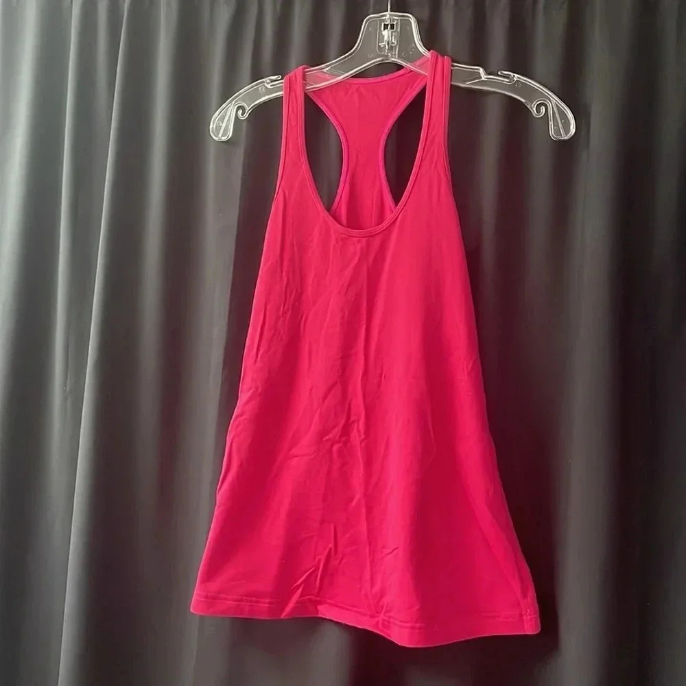 Pink Lululemon Tank 6‎
